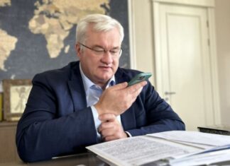 Угроза всему миру. РФ в июле атаковала более 30 судов в Черном море, — Сибига