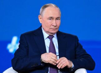 У Путина есть конкретный дедлайн, к которому не сядет за стол переговоров, — FT
