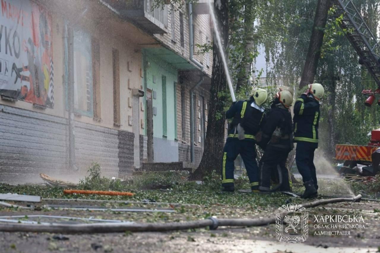 Россия массированно атаковала Харьковщину: ранены, десятки дронов и разрушения в шести районах