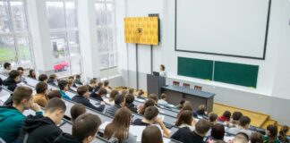 Украинцы могут вернуть часть денег, потраченных на обучение: кто имеет право на налоговую скидку