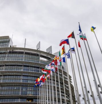 Италия призывает строить новый механизм обороны Европы вместе с Украиной