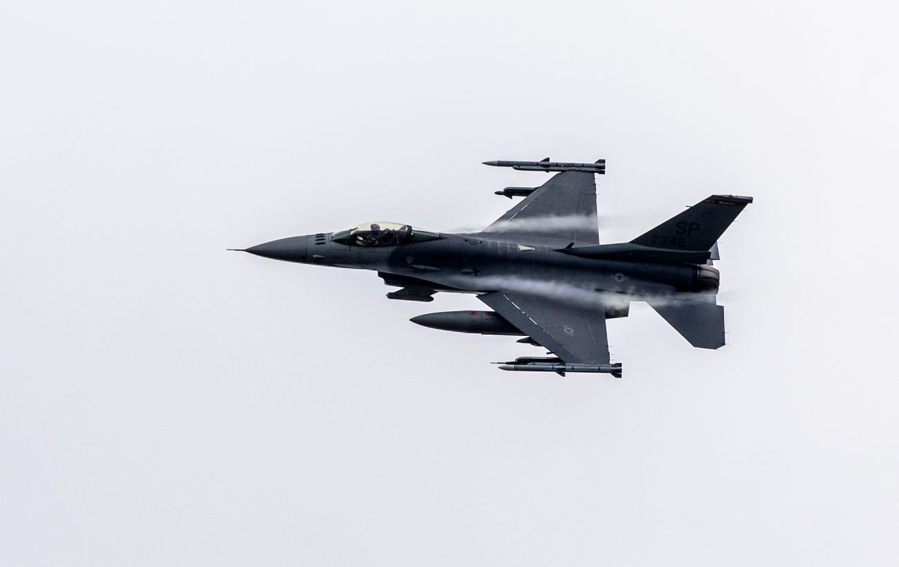 Турецкие F-16 будут круглосуточно охранять небо стран-соседей России