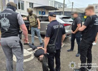 $1000 за «беспроблемное» ВЛК: в Харькове разоблачили чиновника РТЦК