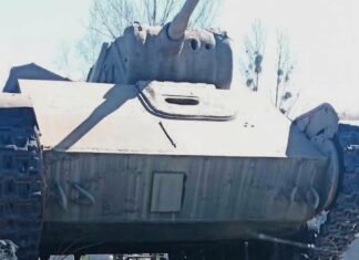 Вызывающее преступление на кладбище: из мемориала на Изюмщине исчез танк