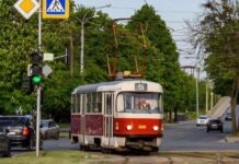 Утром будет не так, как всегда: в Харькове временно изменят маршруты транспорта