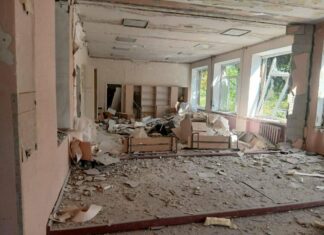 Без пальцев и с тяжелыми ранениями: молодой человек на Харьковщине взорвался на взрывчатке