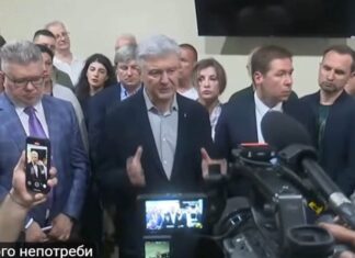 Главный политический конфликт не исчерпан: Суд оставил в силе санкции против Петра Порошенко