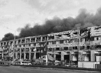 Утеряно 250 тысяч книг. Россияне уничтожили склад издательства «Книголав»