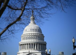 В США отменили парад по случаю главного праздника страны из-за аномальной жары