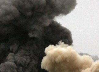 Пострадала женщина и уничтожение более десятка грузовиков: с утра Харьков подвергается атакам россиян