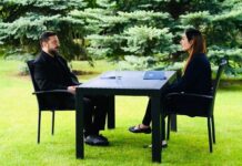 Зеленский встретился с любимой блогершей Трампа: что это может изменить?