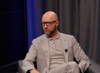 Арсений Яценюк: Я не хотел повторить опыт Оранжевой команды, все «люби друзи» перессорились
