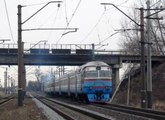 В августе изменится движение пригородных дизель-поездов от Харькова к пригороду: опубликовано расписание