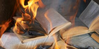 «В этой лотерее мы проиграли»: в Киеве сгорели книги харьковского издательства Vivat после атаки рашистов
