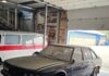 Стояла 30 лет в гараже: в Украине обнаружили роскошную Tatra 90-х с пробегом 3000 км (фото)