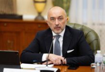 Андрей Пышный остается: Владимир Зеленский сообщил, что не будет инициировать замену главы НБУ, — СМИ