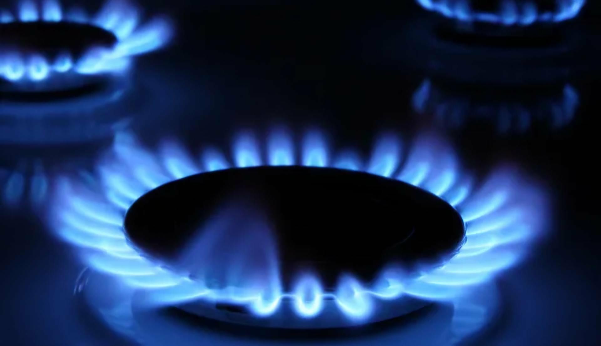 После российских ударов в дома Харьковщины возвращают газ: где уже возобновили подачу