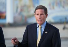 В США хотят ударить «кувалдой» по России: сенатор назвал сроки