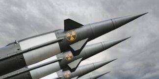 Конец старого порядка: мир вступает в новую опасную эру «ядерной гонки» — WP