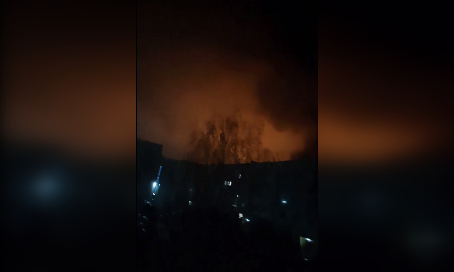 «Какой-то склад»: в Брянске прогремела серия взрывов, начался масштабный пожар (видео)