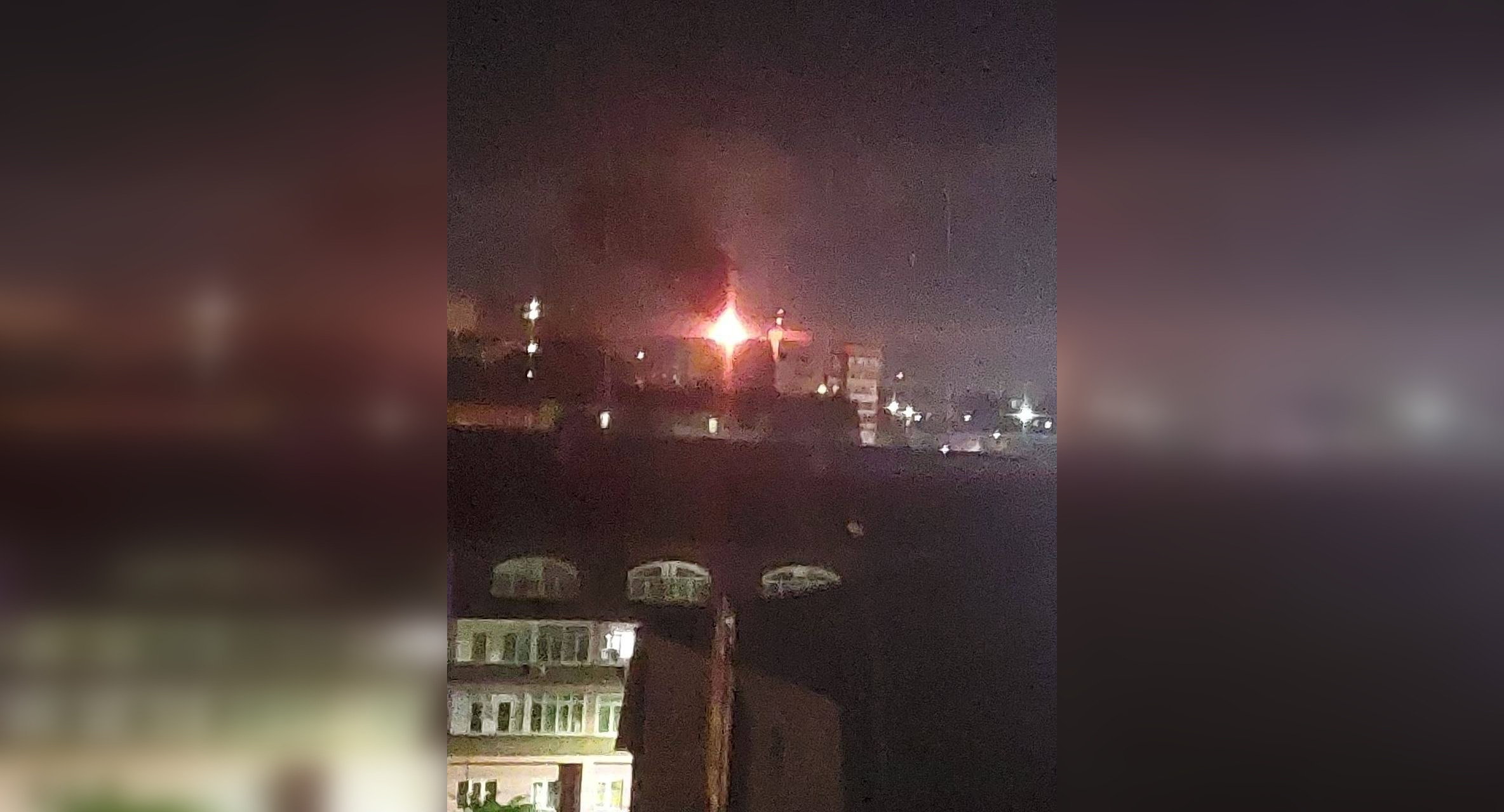 Москву атакуют дроны: российская ПВО «отработала» по многоэтажке, — соцсети (видео)