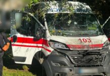Дроны охотятся на медиков: рашисты ударила по скорой на Харьковщине