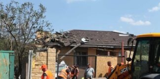 Вражеский удар оставил людей без света: в Харькове ликвидируют масштабные последствия обстрела