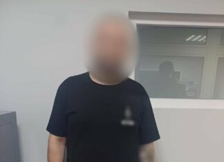 Стрелял прямо на рынке: в Харькове мужчина выпустил около 10 шаров в оппонента