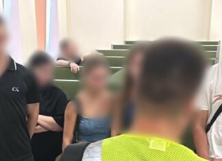 225 компьютеров и 71 телефон: в Харькове накрыли сеть мошеннических call-центров