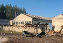 Изюмщина опомнилась под ударом: оккупанты выпустили три КАБа, повреждены жилые дома