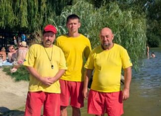 Секунды решали все: в Харькове мужчину спасли после утопления