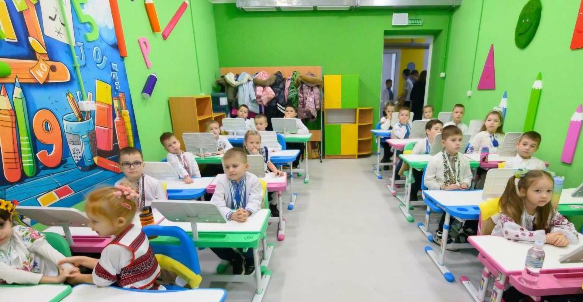 Уроки под землей и 1 сентября в укрытии: Харьков охватил безопасным обучением более половины детей в городе