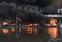 «Ужасная халатность»: после российского удара в Киевской области сдетонировали боеприпасы и десятки погибших, Зеленский требует расследования