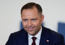 Навроцкий направил письмо Зеленскому: в Варшаве раскрыли его содержание