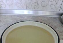 В Харькове из кранов течет мутная вода: в «ХТМ» объяснили причину