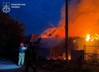 Ночью рашисты совершили атаку на Балаклею: среди пострадавших дети