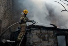 В Харькове загорелись склады возле ТЦ «Барабашово», — ФОТО