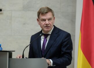 В Киев прибыл глава МИД Германии в канун Дня независимости Украины