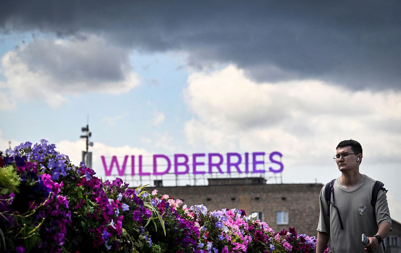 Украина вывела из строя 7 из 10 крупнейших центров Wildberries, — Минобороны