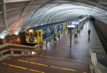 В Харькове меняют интервалы движения в метро