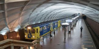 В Харькове меняют интервалы движения в метро