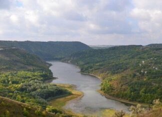 Украинское село претендует на звание лучшего в мире: чем удивляет Китайгород