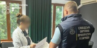 Младенец с переломами черепа и ребер: в Харькове будут судить 22-летнюю мать-монстра