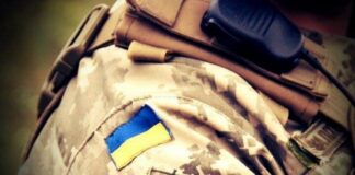 Оплата службы на передовой: Зеленский дал командирам новое задание