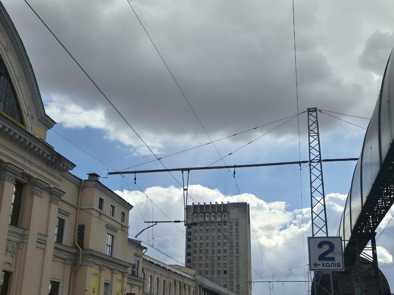 В Харьковской области отменили до десятка электропоездов, ездить рекомендуют автобусами