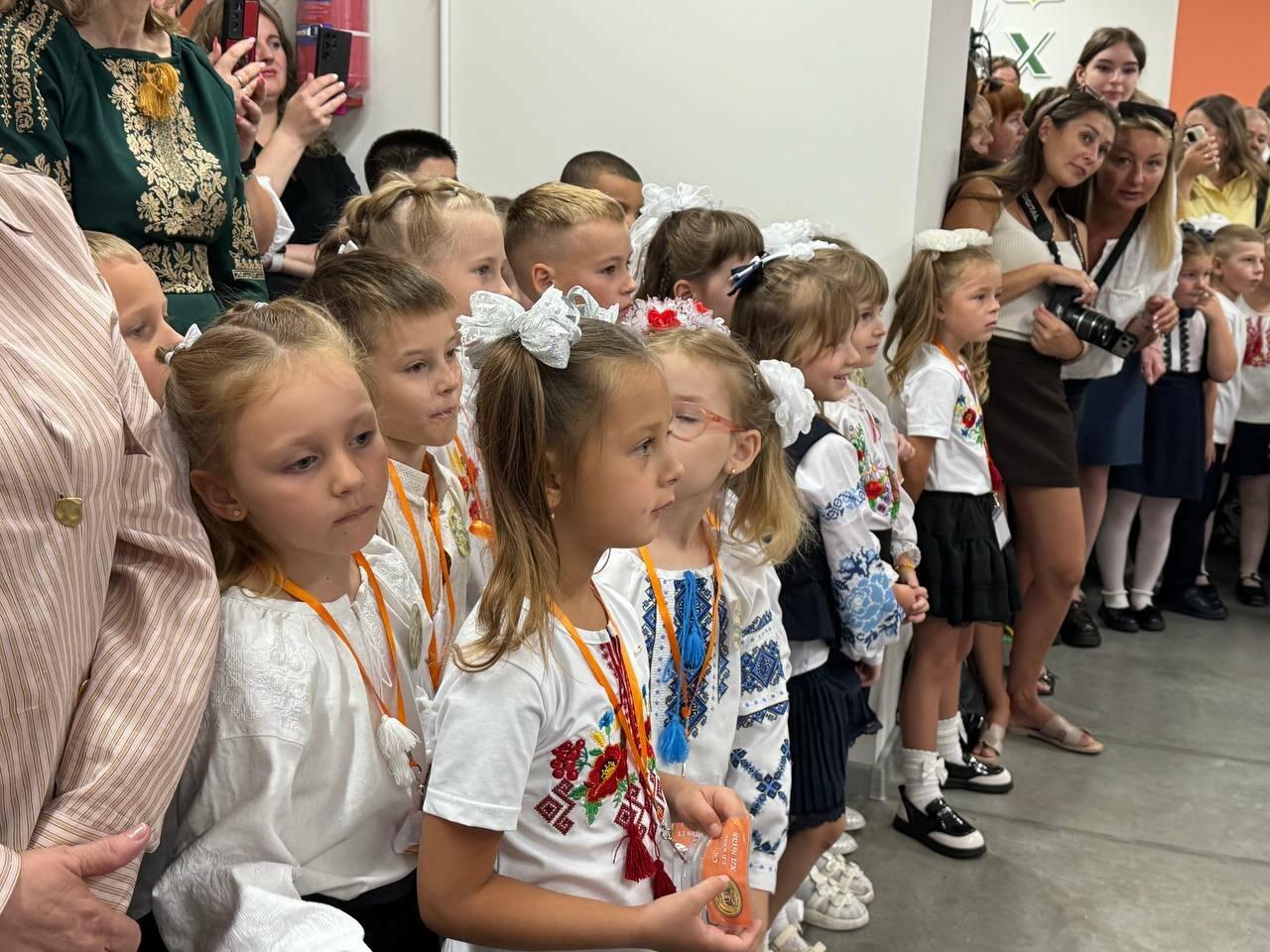 Первое сентября в Харькове: колокольчики в укрытиях и новая подземная школа, — ФОТО, ВИДЕО