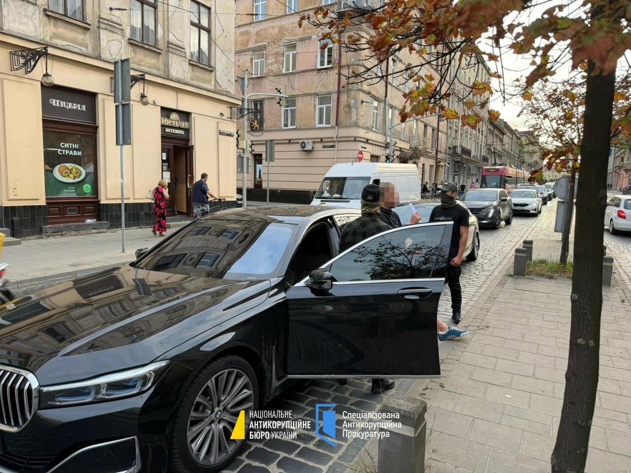 Миллионы, колл-центры и прокуроры: ВАКС выбирает меру пресечения фигурантам «Карфагена»