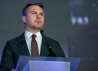 «Карфаген» довел до отставки: почему Кравченко ушел с должности Генпрокурора