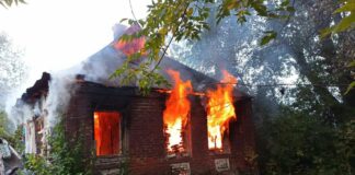 Московиты ударили по Слатину и Золочеву на Харьковщине: бурлит пожар