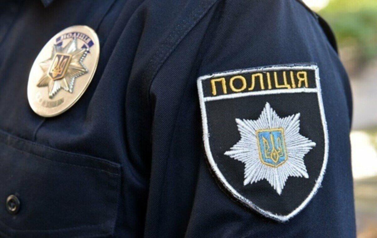 В Богодухове 12-летняя девушка снимала видео на Аллее Славы под российскую песню: на родителей составили протокол